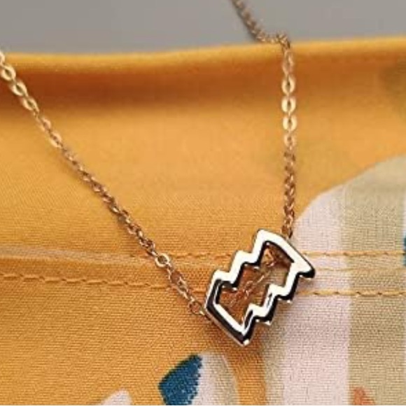 Aquarius ♒️ Constellation Gold Pendant Necklace Zodiac Aquarius - Picture 4 of 7